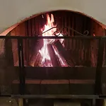 за гости The Old House 3*