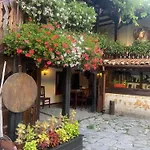 за гости The Old House 3* Velingrad