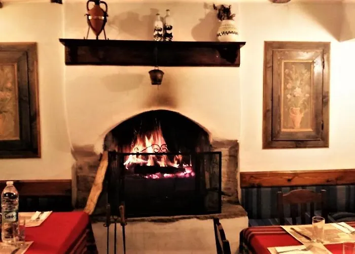 за гости The Old House