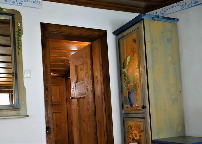 за гости The Old House Hotel Velingrad