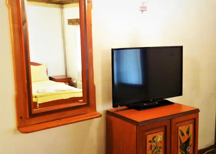 за гости The Old House 3* Velingrad