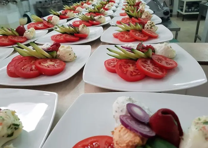 ホテル за гости The Old House 3*