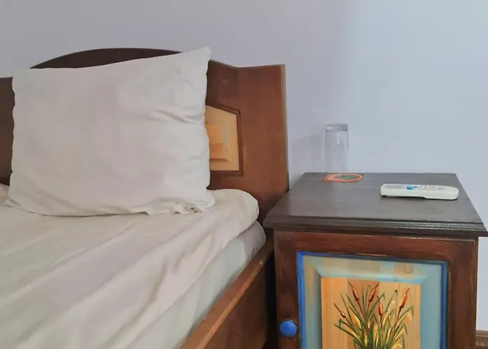 за гости The Old House 3*